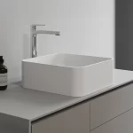 Lavatorio cuadrado QBIX A36 en cerámica vitrificada blanca. Acabado brillante, diseño sin juntas, resistente y de fácil instalación.